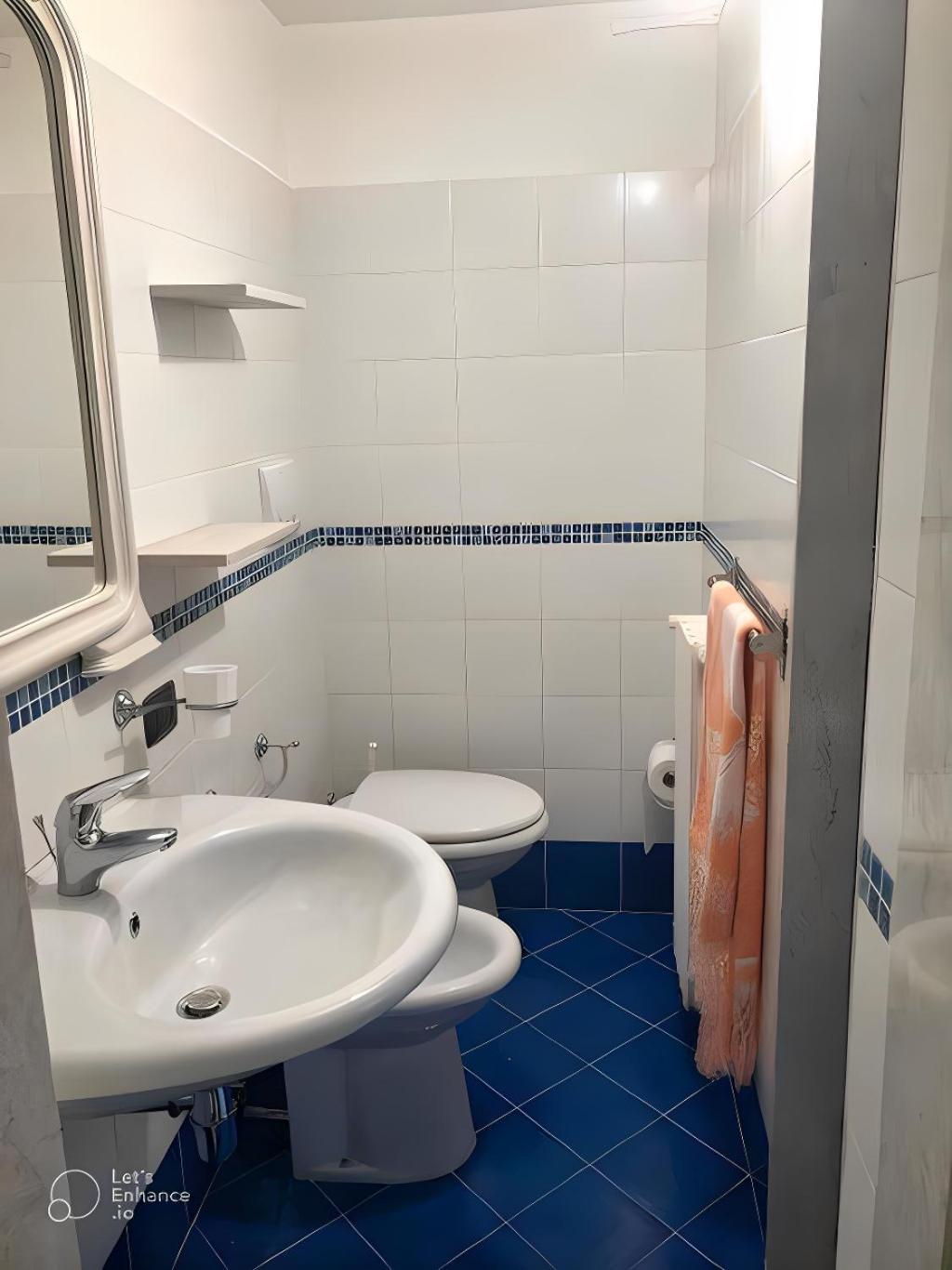 Sea Breeze Villa - Luna Apartment باري المظهر الخارجي الصورة